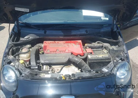 2014 Fiat 500 Abarth z USA, uszkodzony, nr VIN 3C3CFFFH0ET240076